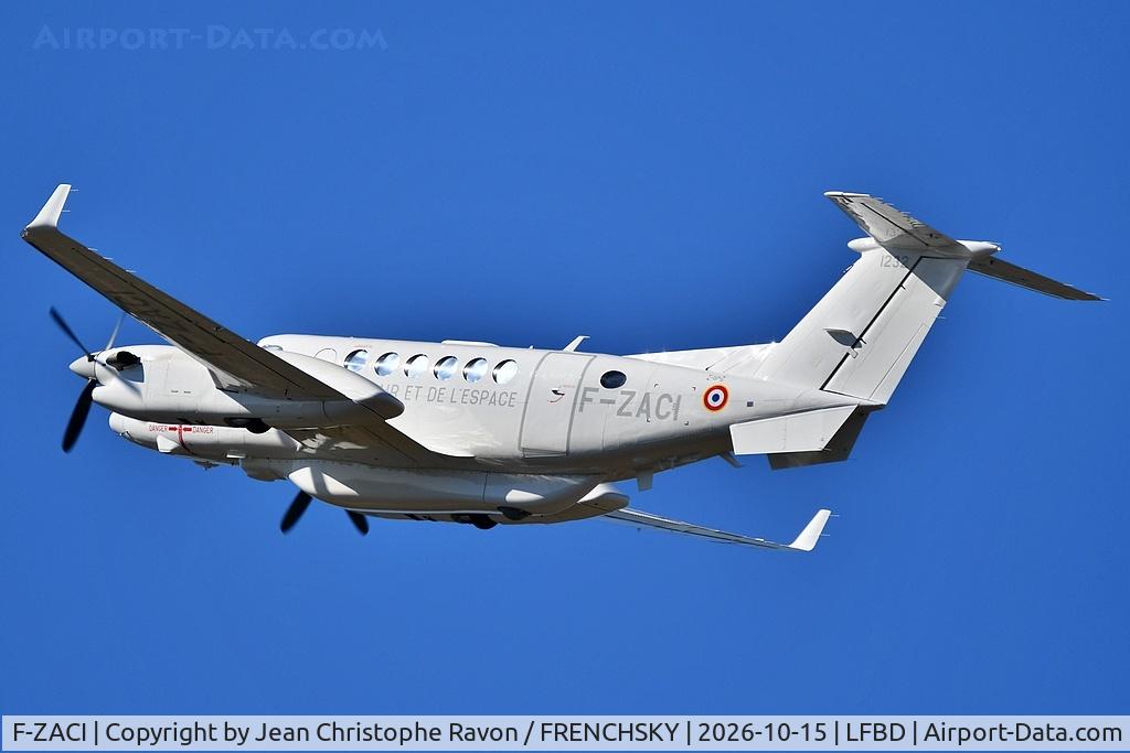 Aircraft F-ZACI, Beechcraft B350ASLR VADOR (B300), c/n 1232, CEV 4418, at LFBD, photo by Jean Christophe Ravon / FRENCHSKY