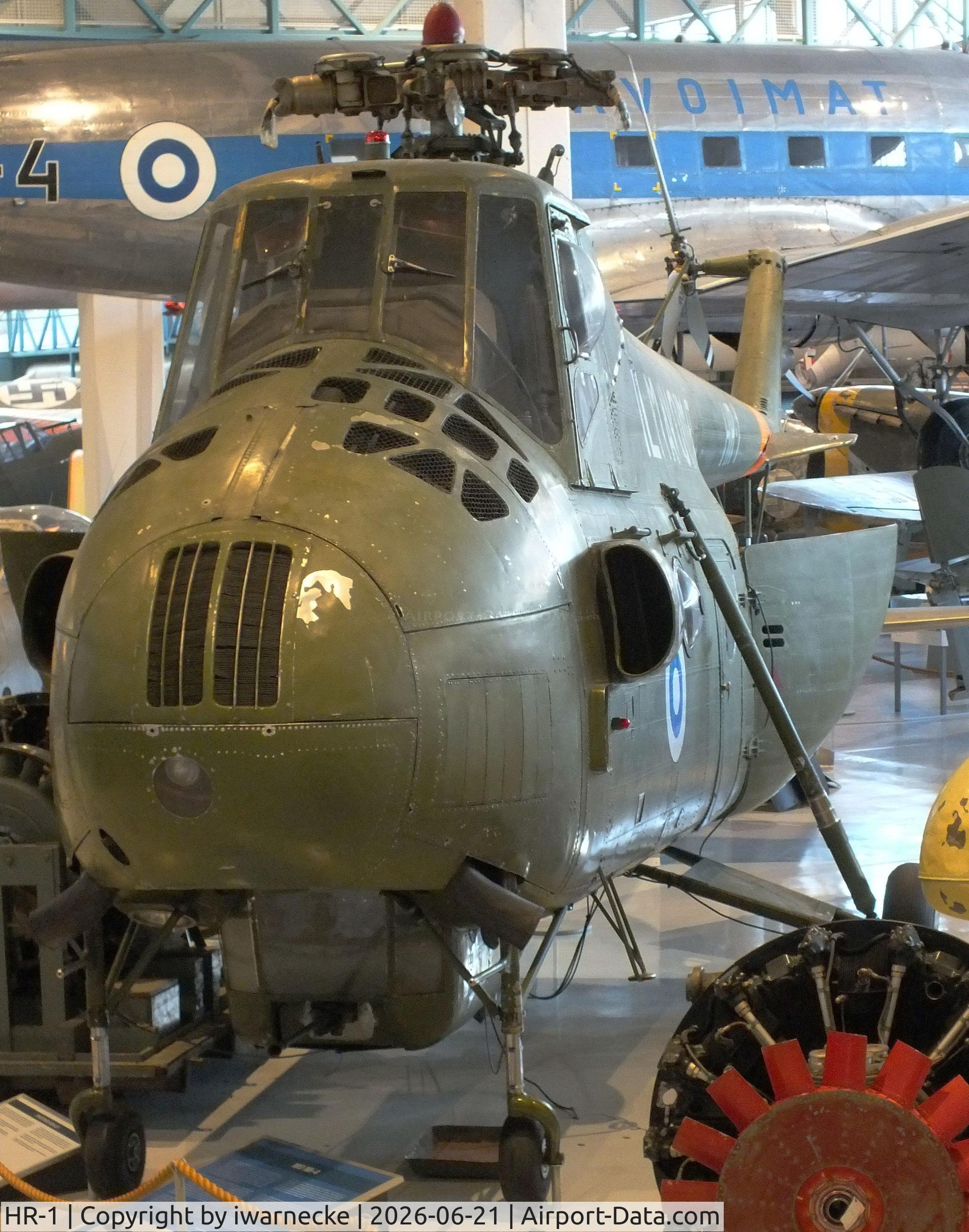 Aircraft HR-1, Mil Mi-4 Hound, c/n 07114, Mil Mi-4 HOUND (minus main rotor blades) at the Suomen Ilmavoimamuseo (Finnish Air Force Museum, formerly known as Keski-Suomen Ilmailumuseo / Aviation Museum of Central Finland), Jyväskylä-Tikkakoski, photo by iwarnecke