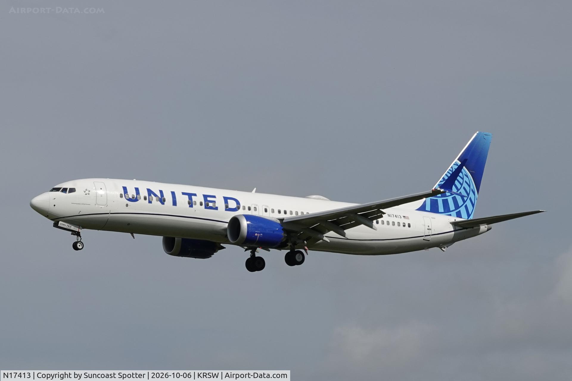 Aircraft N17413, 2025 Boeing 737 MAX 9, c/n 68812 l/n 9300, United 1115 arrives at Southwest Florida International Airport following flight from Newark-Liberty International Airport, at KRSW, photo by Suncoast Spotter