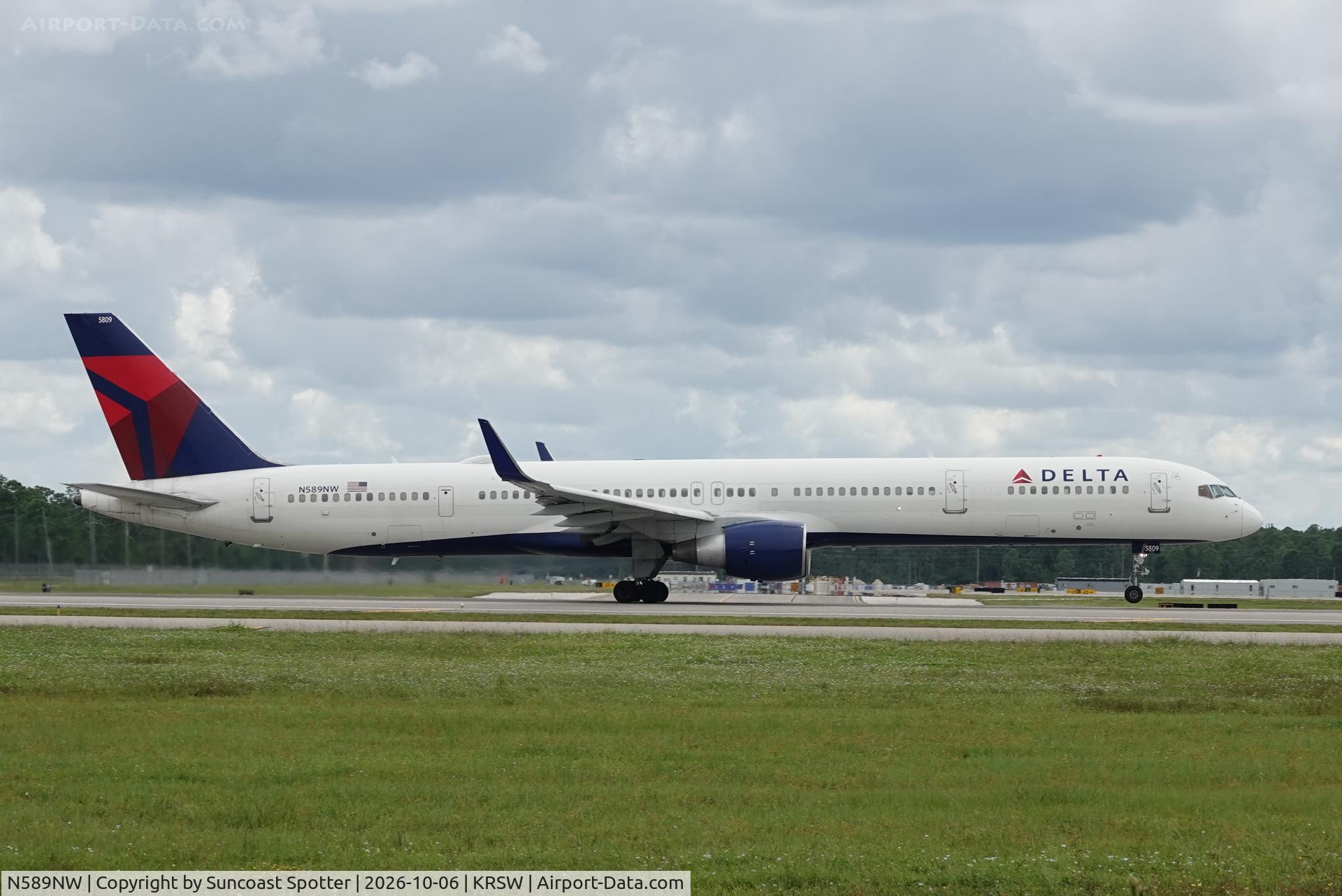 Aircraft N589NW, 2003 Boeing 757-351, c/n 32989, Delta 2001 departs Southwest Florida International Airport enroute to Detroit Metro Airport, at KRSW, photo by Suncoast Spotter