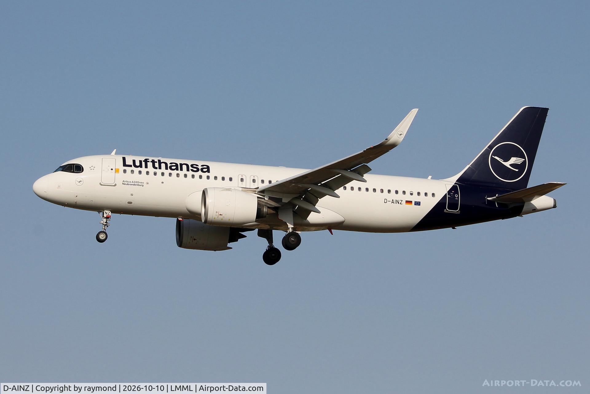 Aircraft D-AINZ, 2020 Airbus A320-271N, c/n 9442, Airbus A320-271N reg D-AINZ of Lufthansa on final approach for RW31 Malta., at LMML, photo by raymond