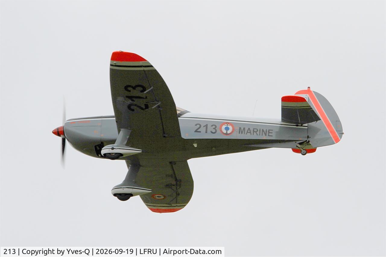 Aircraft 213, Mudry CAP-10B, c/n 213, Mudry CAP10-B, On display, Morlaix-Ploujean airport (LFRU-MXN), at LFRU, photo by Yves-Q