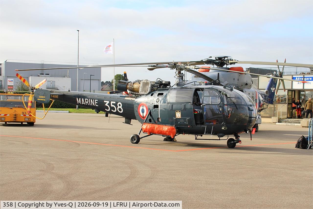 Aircraft 358, Sud Aviation SA-319B Alouette III, c/n 2358, Sud Aviation SA-319B Alouette III, Static display, Morlaix-Ploujean airport (LFRU-MXN), at LFRU, photo by Yves-Q