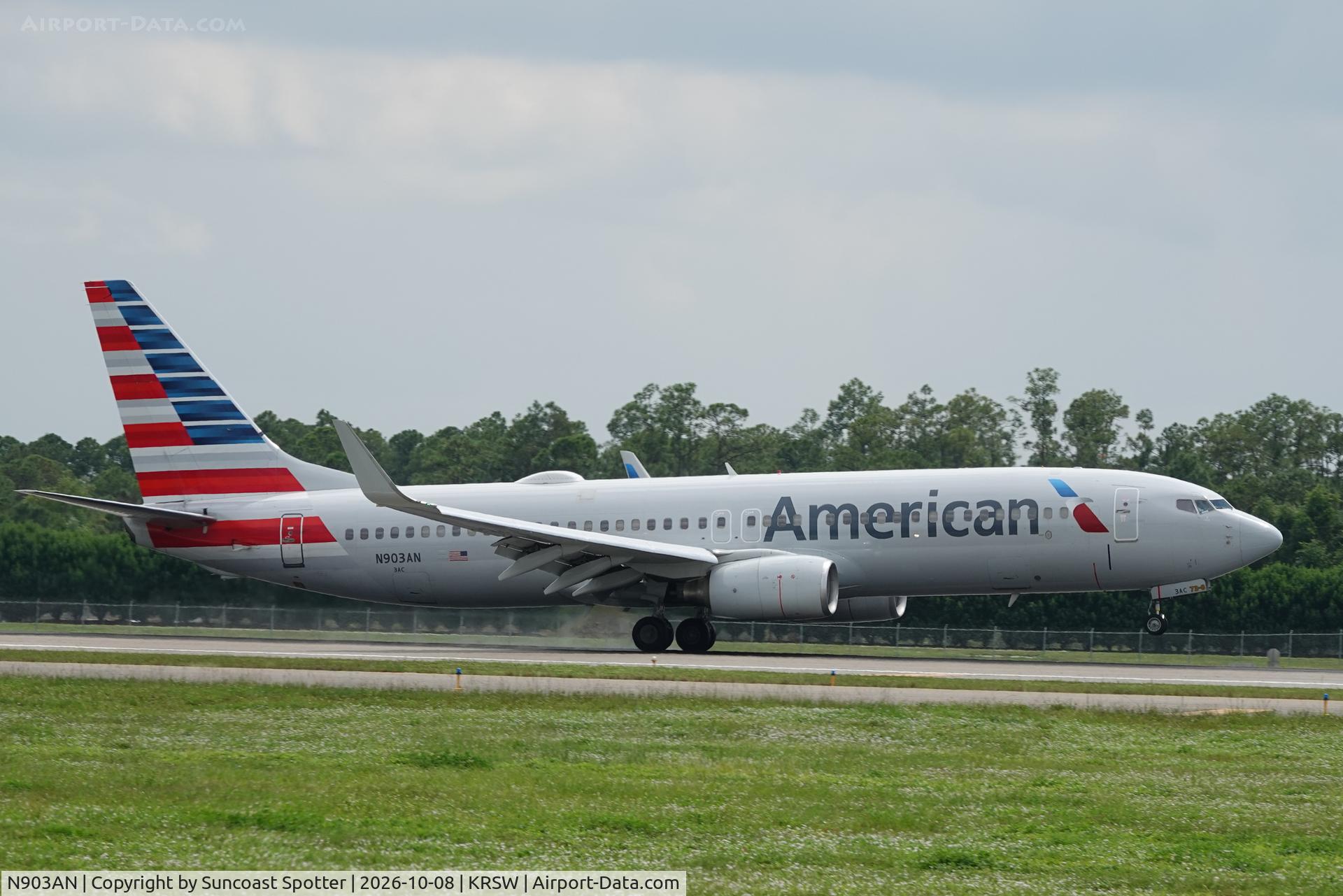 Aircraft N903AN, 1999 Boeing 737-823, c/n 29505, American 2740 arrives at Southwest Florida International Airport following flight from Dallas-Fort Worth International Airport, at KRSW, photo by Suncoast Spotter