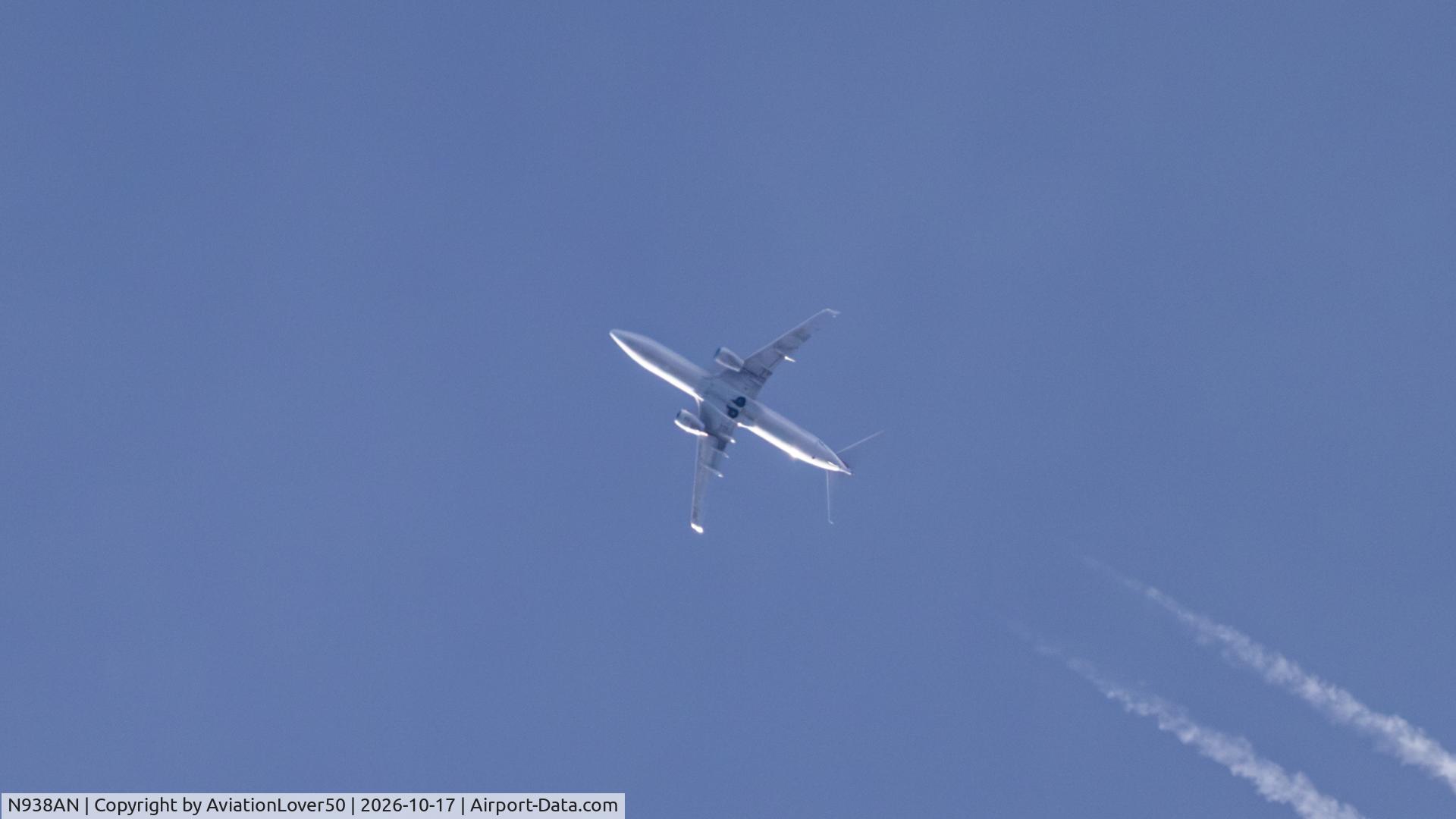 Aircraft N938AN, 2000 Boeing 737-823, c/n 29533, American 738 AA2389/AAL2389 CYYC --> KORD, photo by AviationLover50