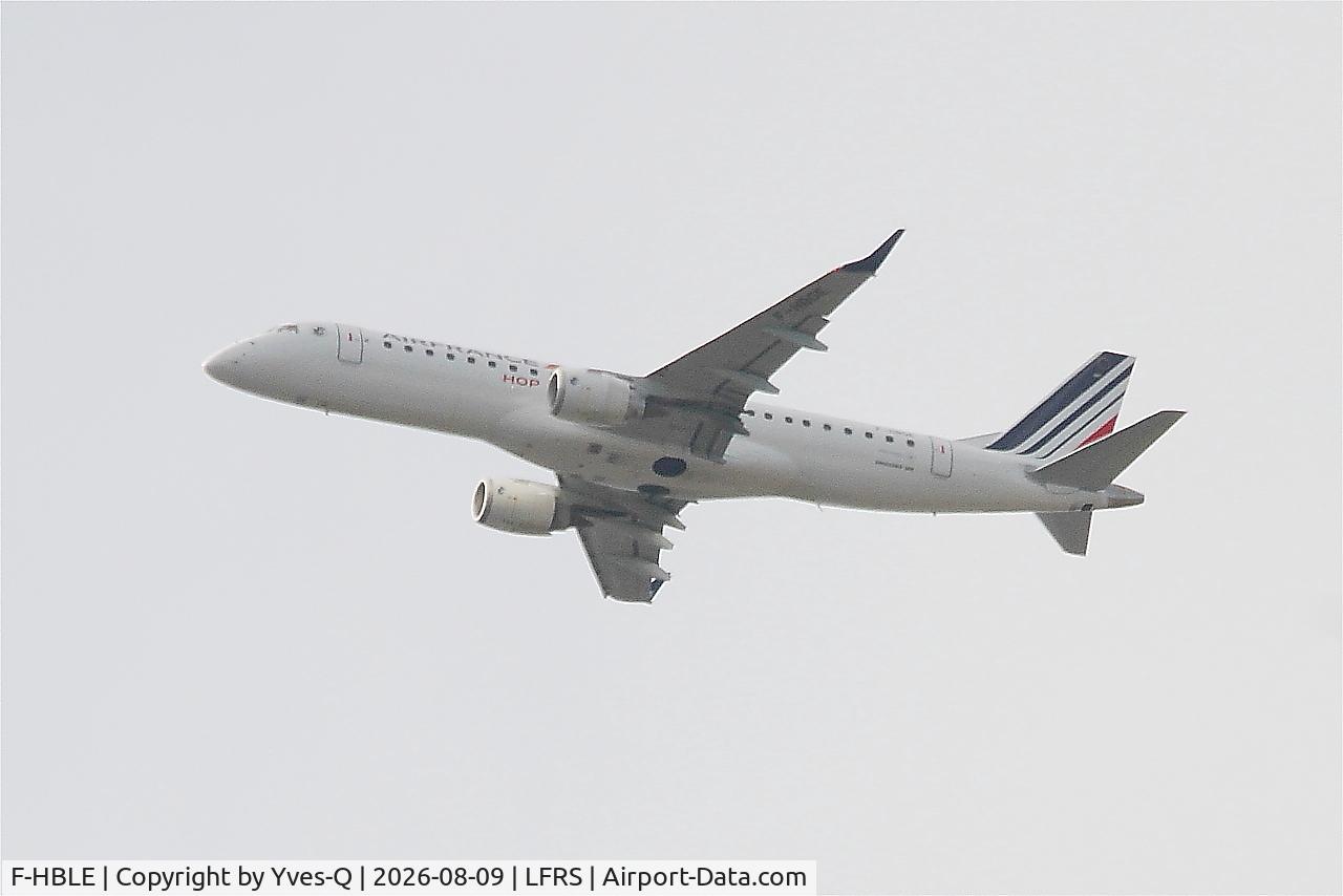 Aircraft F-HBLE, 2007 Embraer 190LR (ERJ-190-100LR), c/n 19000123, Embraer 190LR, Climbing from rwy 03, Nantes-Atlantique airport (LFRS-NTE), at LFRS, photo by Yves-Q