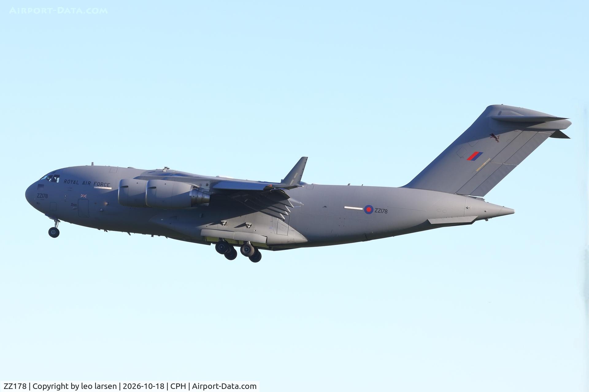Aircraft ZZ178, 2012 Boeing C-17A Globemaster III, c/n F-245 l/n UK-8, Copenhagen 18.10.2026, at CPH, photo by leo larsen