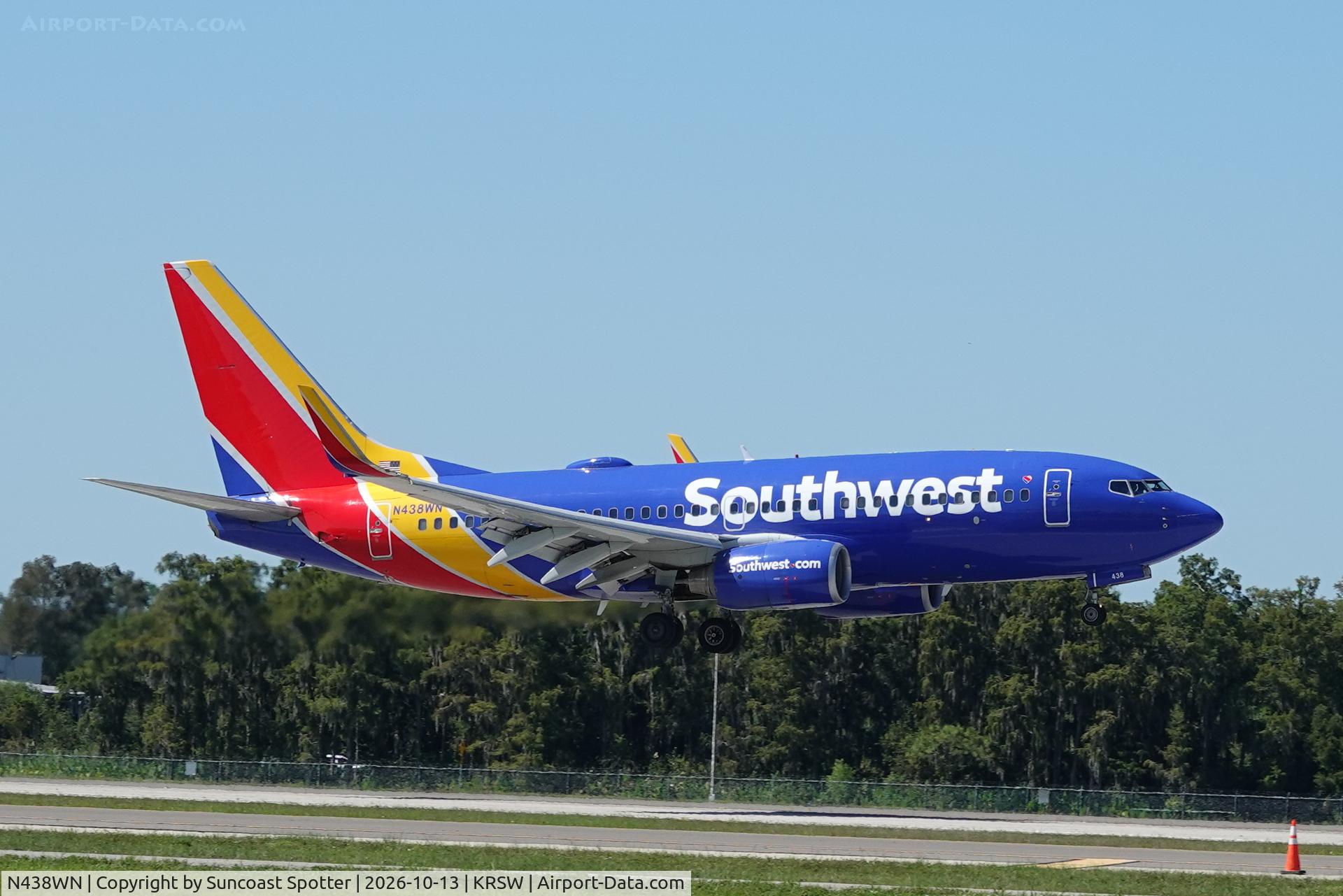 Aircraft N438WN, 2003 Boeing 737-7H4, c/n 29833, Southwest 1178 arrives at Southwest Florida International Airport following flight from Baltimore/Washington International Airport, at KRSW, photo by Suncoast Spotter