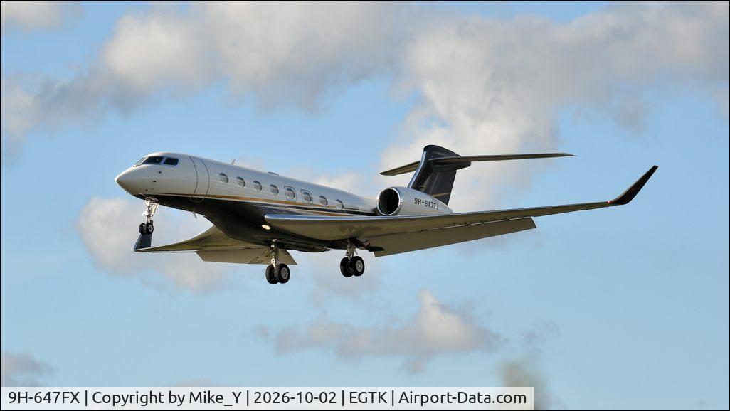 Aircraft 9H-647FX, 2013 Gulfstream Aerospace GVI (G650), c/n 6047, 2013 Gulfstream G650 arriving at London Oxford Airport, at EGTK, photo by Mike_Y
