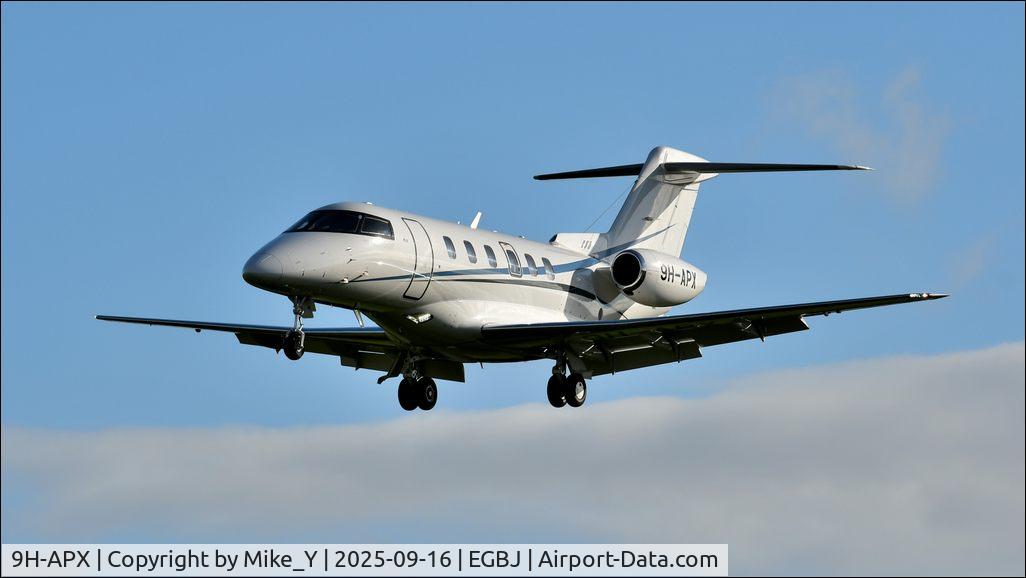 Aircraft 9H-APX, 2018 Pilatus PC-24, c/n 104, 2018 Pilatus PC-24 arriving at Gloucestershire Airport, at EGBJ, photo by Mike_Y