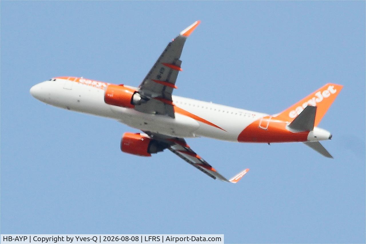 Aircraft HB-AYP, 2022 Airbus A320-251 Neo, c/n 10863, Airbus A320-251, Climbing from rwy 03, Nantes-Atlantique airport (LFRS-NTE), at LFRS, photo by Yves-Q
