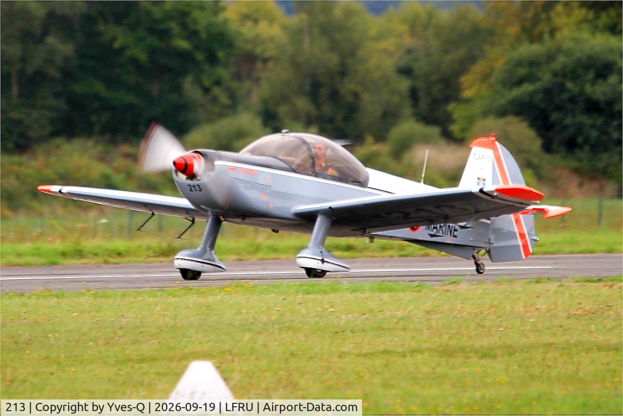 Aircraft 213, Mudry CAP-10B, c/n 213, Mudry CAP10-B, Taxiing rwy 22, Morlaix-Ploujean airport (LFRU-MXN), at LFRU, photo by Yves-Q