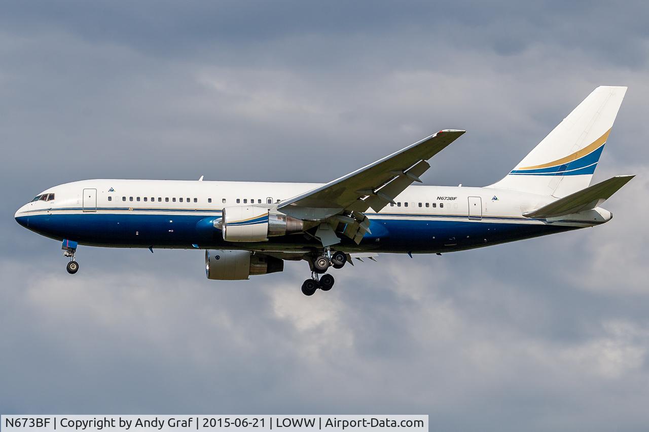 Aircraft N673BF, 1986 Boeing 767-238, c/n 23402, Untitled 767-200, at LOWW, photo by Andy Graf