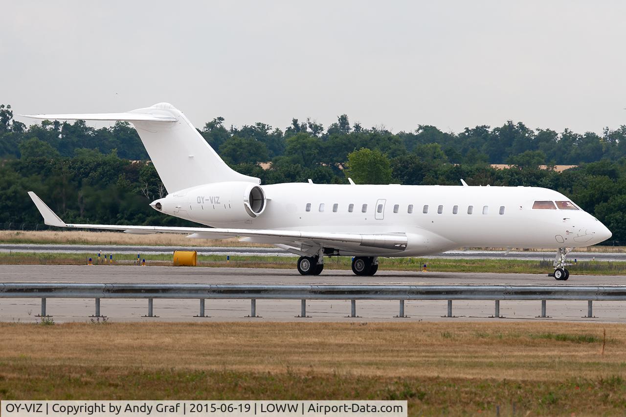 Aircraft OY-VIZ, 2013 Bombardier BD-700-1A11 Global 5000, c/n 9544, Untitled BD700, at LOWW, photo by Andy Graf