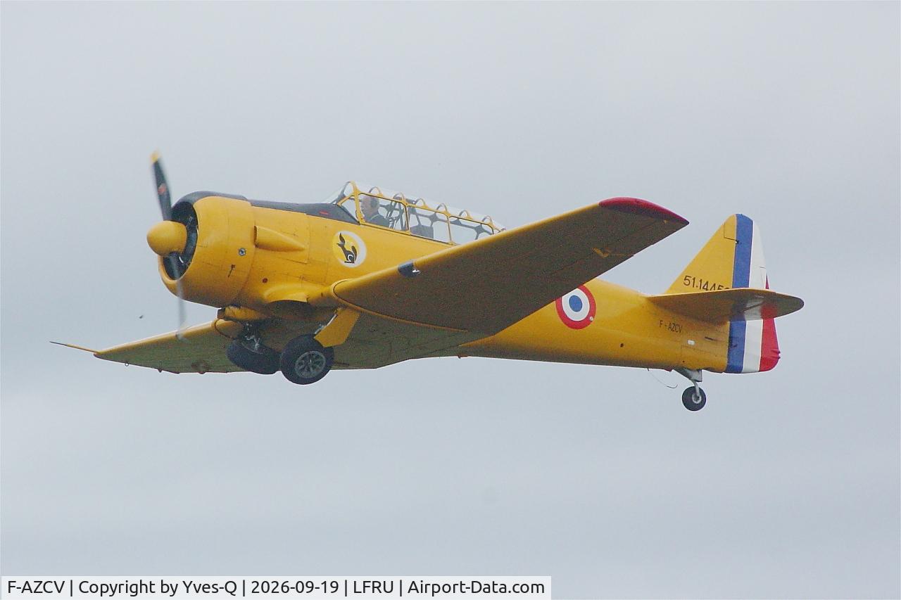 Aircraft F-AZCV, 1951 North American T-6G Texan, c/n 182-143, North American T-6G Texan, Take off rwy 22, Morlaix-Ploujean airport (LFRU-MXN), at LFRU, photo by Yves-Q