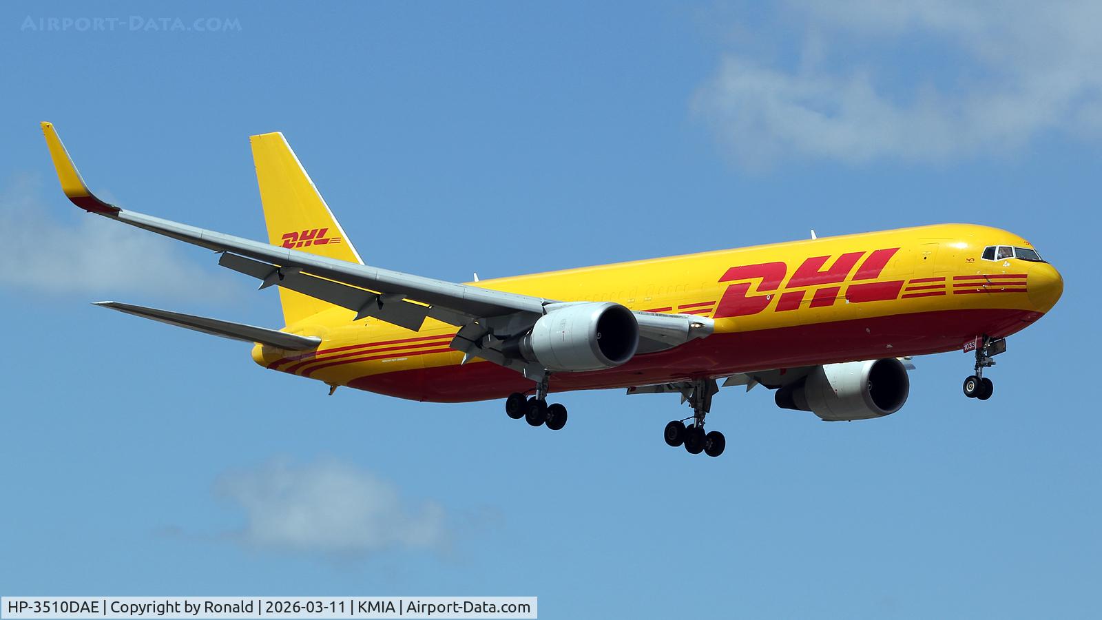 Aircraft HP-3510DAE, 2012 Boeing 767-316/ER, c/n 41746 l/n 1033, at mia, at KMIA, photo by Ronald