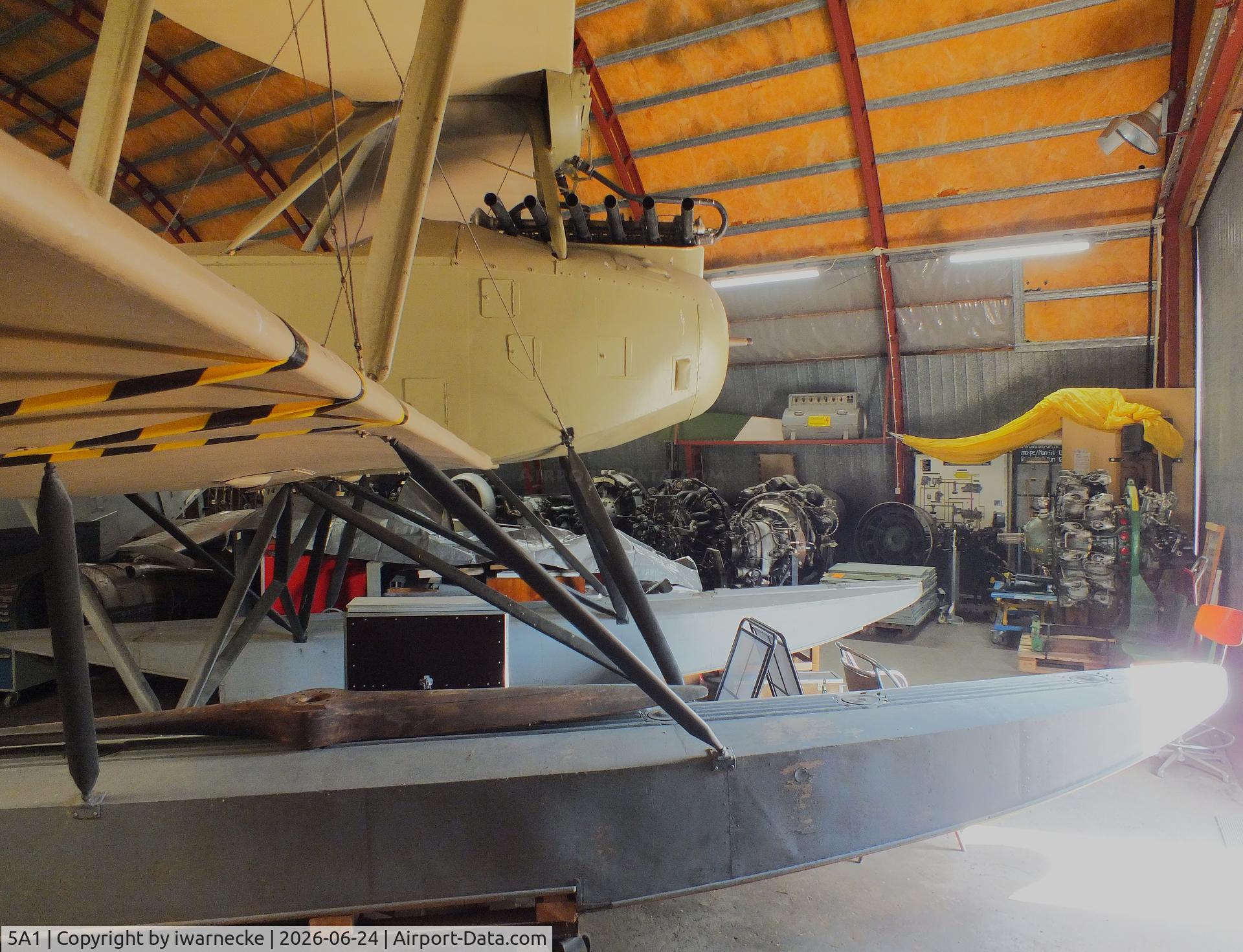 Aircraft 5A1, Rumpler 6B2, c/n not found_5A1, Rumpler 6B-2 (prop dismounted) at the Hallinportti Ilmailumuseo (Halli Aviation Museum), Halli-Kuorevesi, photo by iwarnecke