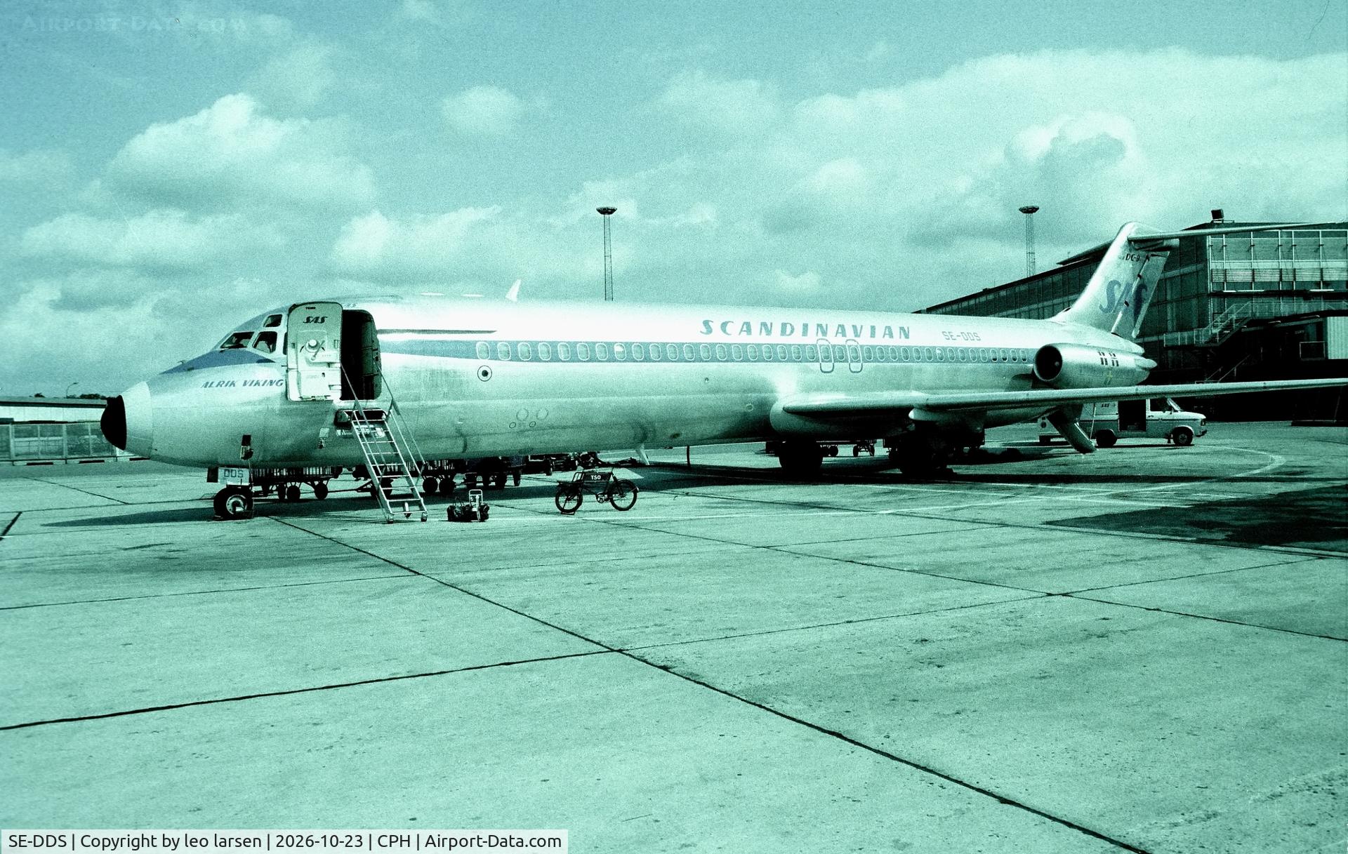 Aircraft SE-DDS, 1978 Douglas DC-9-41, c/n 47777, Copenhagen 18.6.1979, at CPH, photo by leo larsen