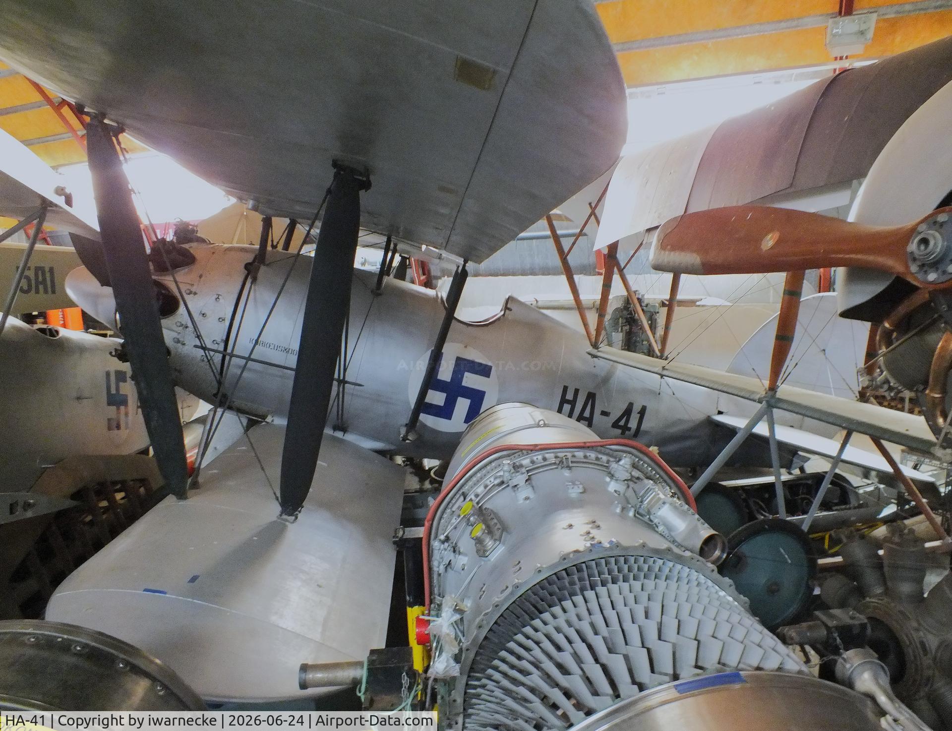 Aircraft HA-41, 1928 Valtion D 27 Haukka II, c/n 02, Valtion lentokonetehdas VL D 27 Haukka II at the Hallinportti Ilmailumuseo (Halli Aviation Museum), Halli-Kuorevesi, photo by iwarnecke