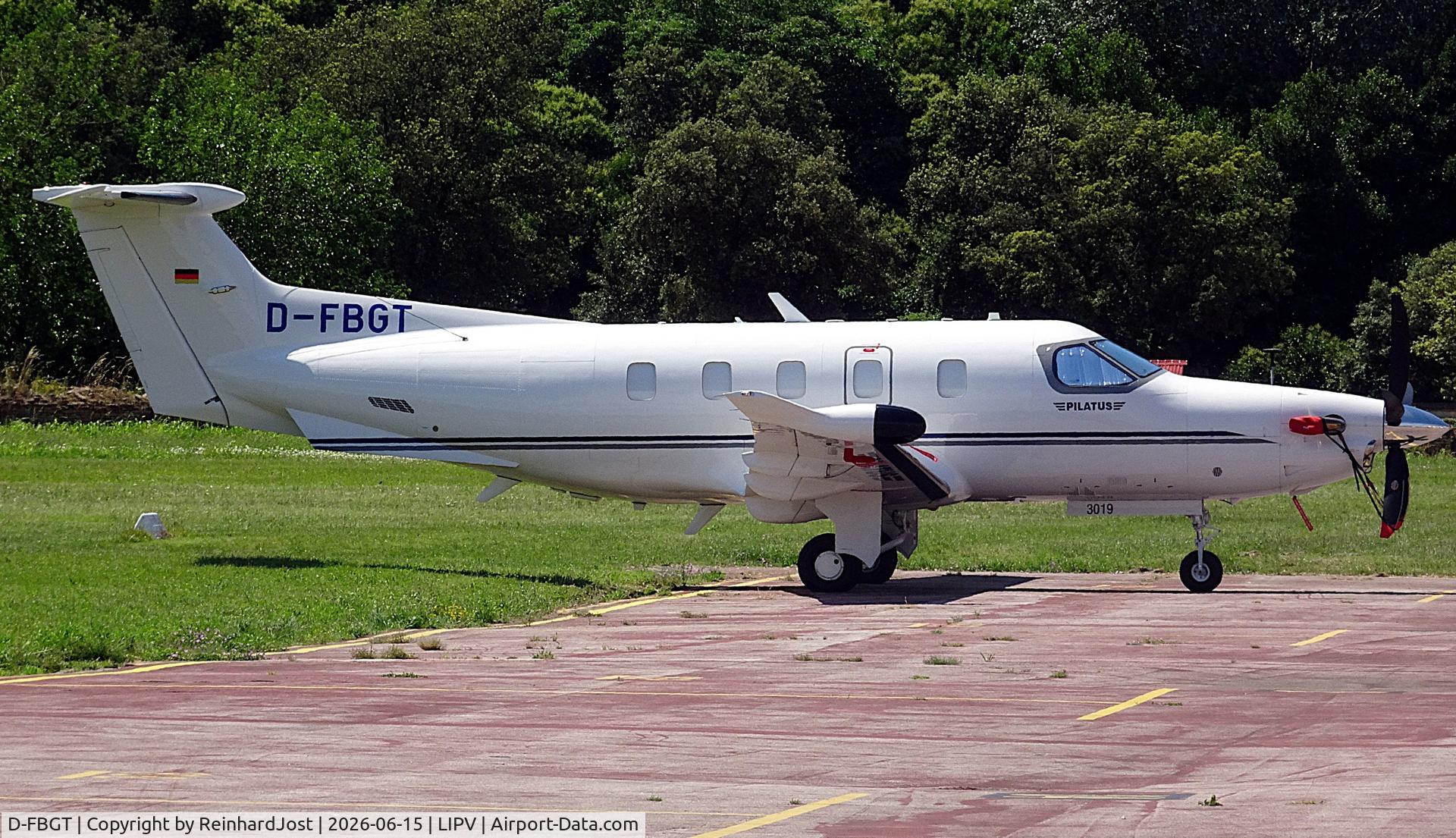 Aircraft D-FBGT, 2025 Pilatus PC-12/47G PRO, c/n 3019, D-FBGT (ex HB-FQR) at Venezia-Lido, a 800m grass strip close to the most wonderful town of the world, at LIPV, photo by ReinhardJost