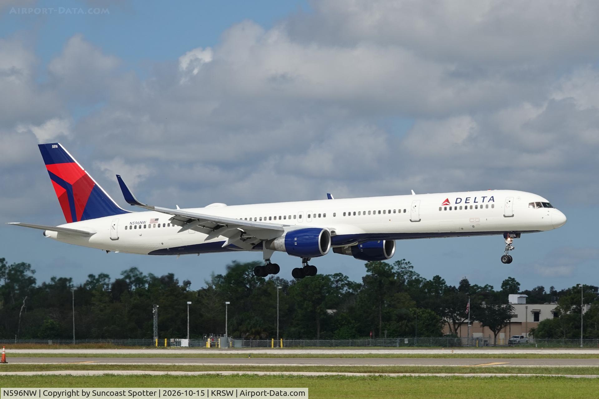 Aircraft N596NW, 2003 Boeing 757-351, c/n 32996, Delta 2001 arrives at Southwest Florida International Airport following flight from Detroit Metro Airport, at KRSW, photo by Suncoast Spotter