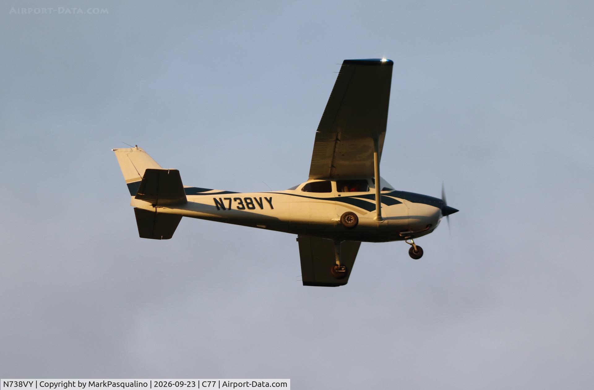 Aircraft N738VY, 1978 Cessna 172N, c/n 17270283, Cessna 172N, at C77, photo by MarkPasqualino