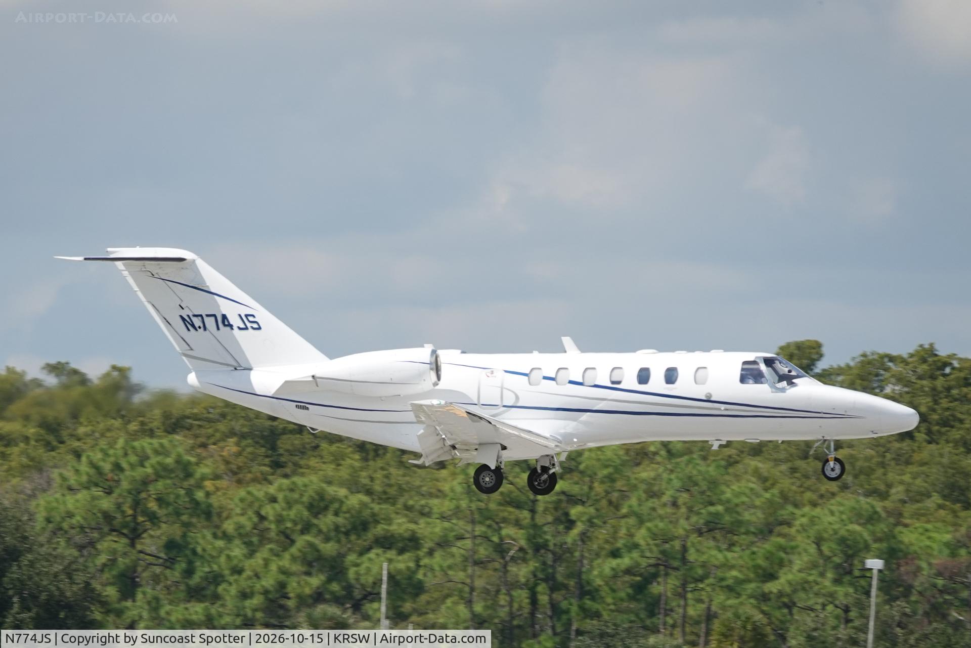 Aircraft N774JS, 2012 Cessna 525B Citation CJ3+, c/n 525B0388, Jet Share 774 arrives at Southwest Florida International Airport following flight from Wheeler Field, at KRSW, photo by Suncoast Spotter