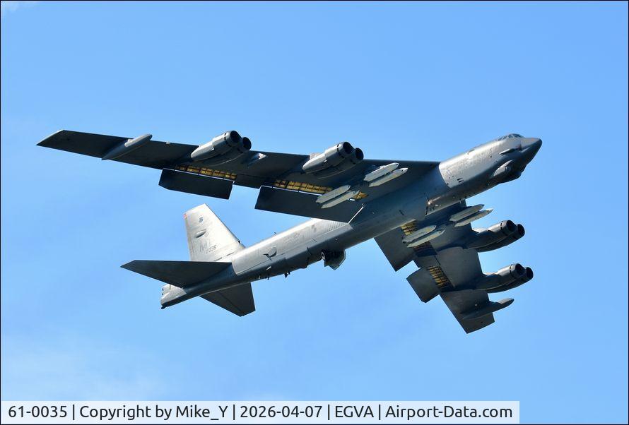 Aircraft 61-0035, 1961 Boeing B-52H Stratofortress, c/n 464462, 1961 Boeing B-52H Stratofortress departing RAF Fairford, at EGVA, photo by Mike_Y