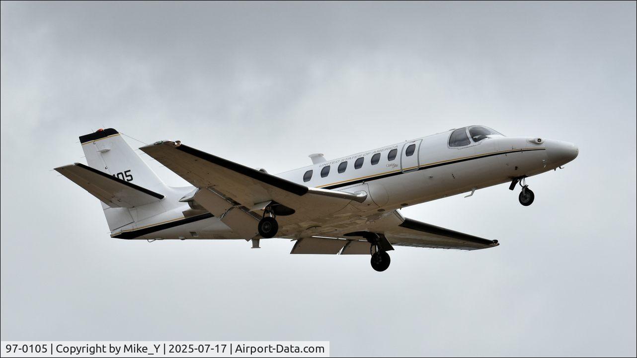 Aircraft 97-0105, 1997 Cessna UC-35A Citation Ultra, c/n 560-0472, Cessna UC-35A Citation Ultra of the US Army arriving at RAF Fairford for RIAT 2025, photo by Mike_Y