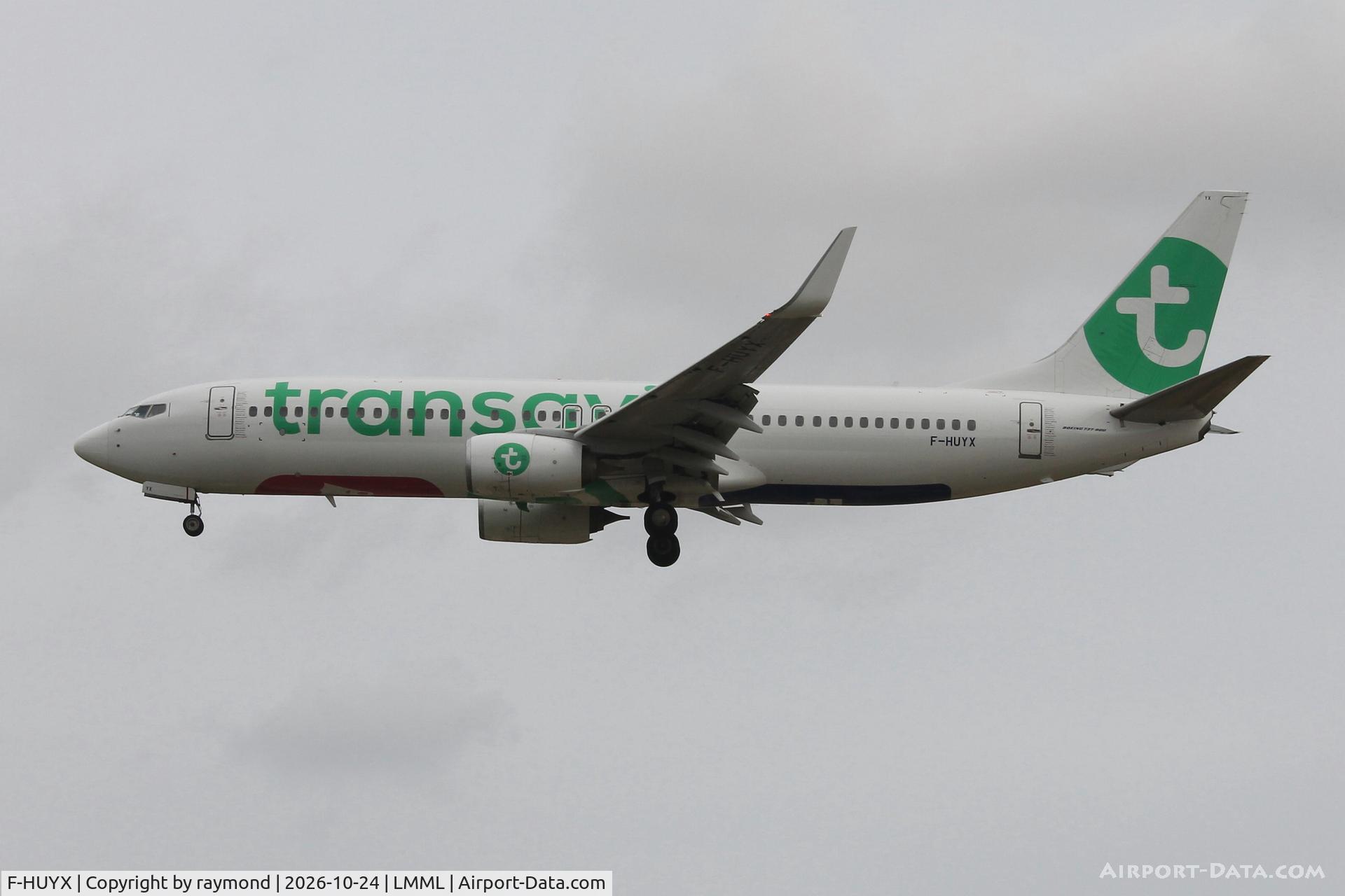 Aircraft F-HUYX, 2014 Boeing 737-8GP(WL), c/n 39825 l/n 5127, Boeing 737-8GP/WL reg F-HUYX of Transavia France approaching RW31 MLA., at LMML, photo by raymond