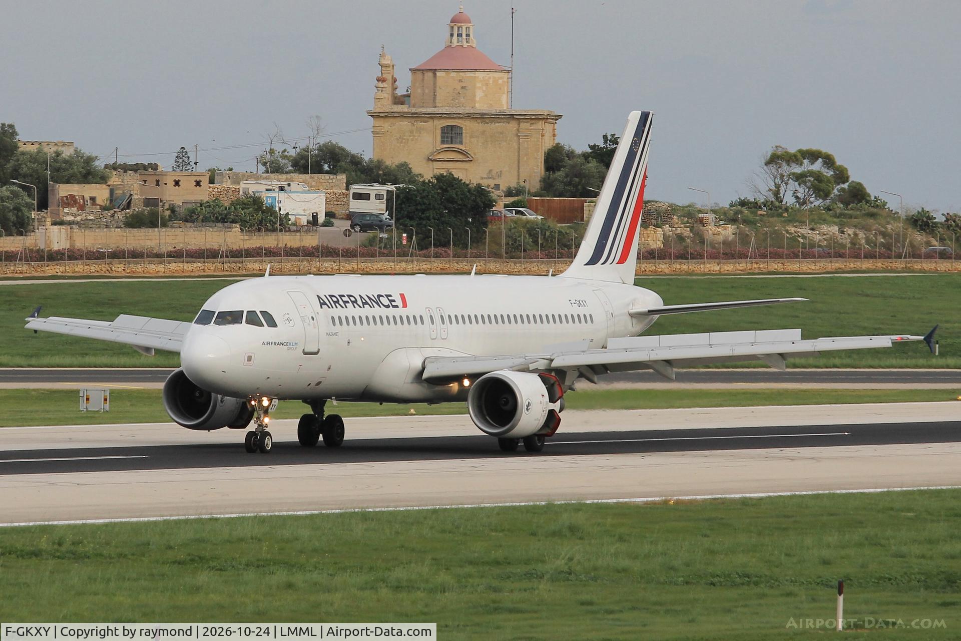 Aircraft F-GKXY, 2009 Airbus A320-214, c/n 4105, Airbus A320-214 reg F-GKXY of Air France just landed in MLA RW31., at LMML, photo by raymond