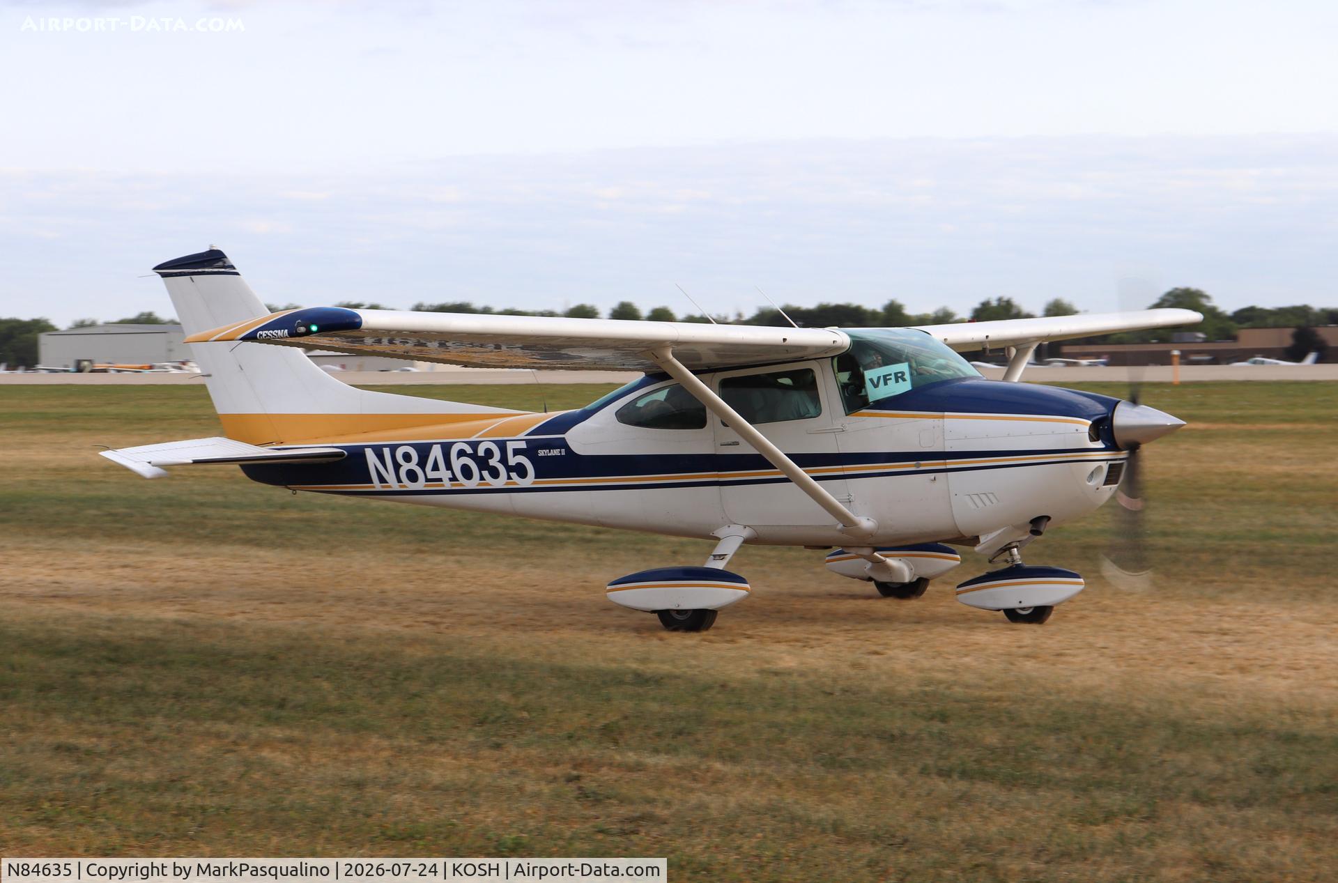 Aircraft N84635, 1973 Cessna 182P Skylane, c/n 18261888, Cessna182P, at KOSH, photo by MarkPasqualino