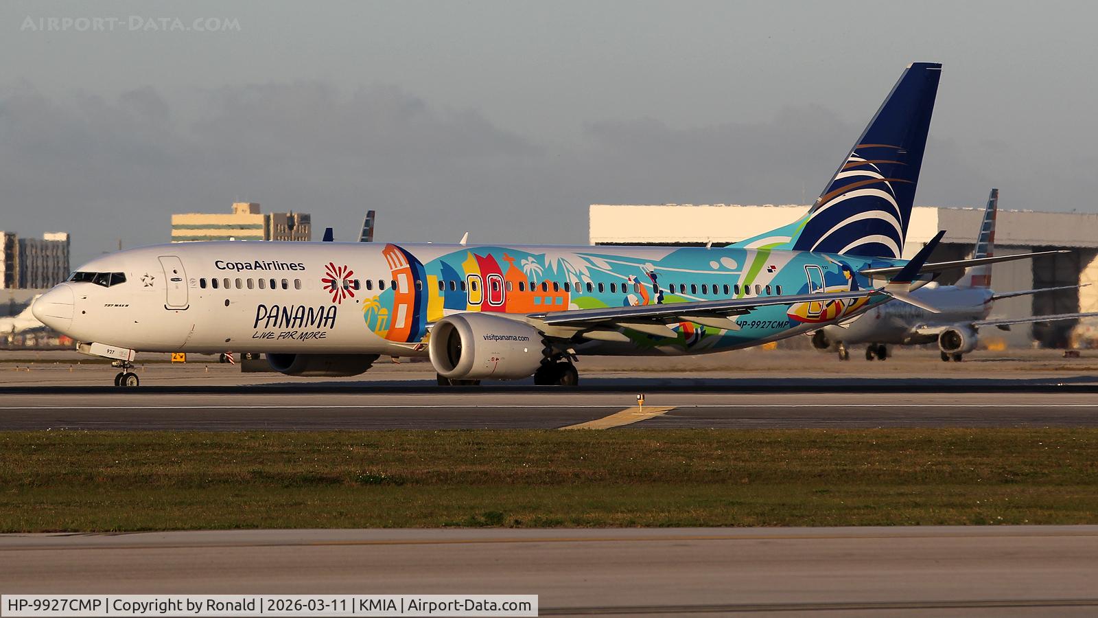 Aircraft HP-9927CMP, 2023 Boeing 737-9 MAX, c/n 44189 l/n 8786, at mia, at KMIA, photo by Ronald