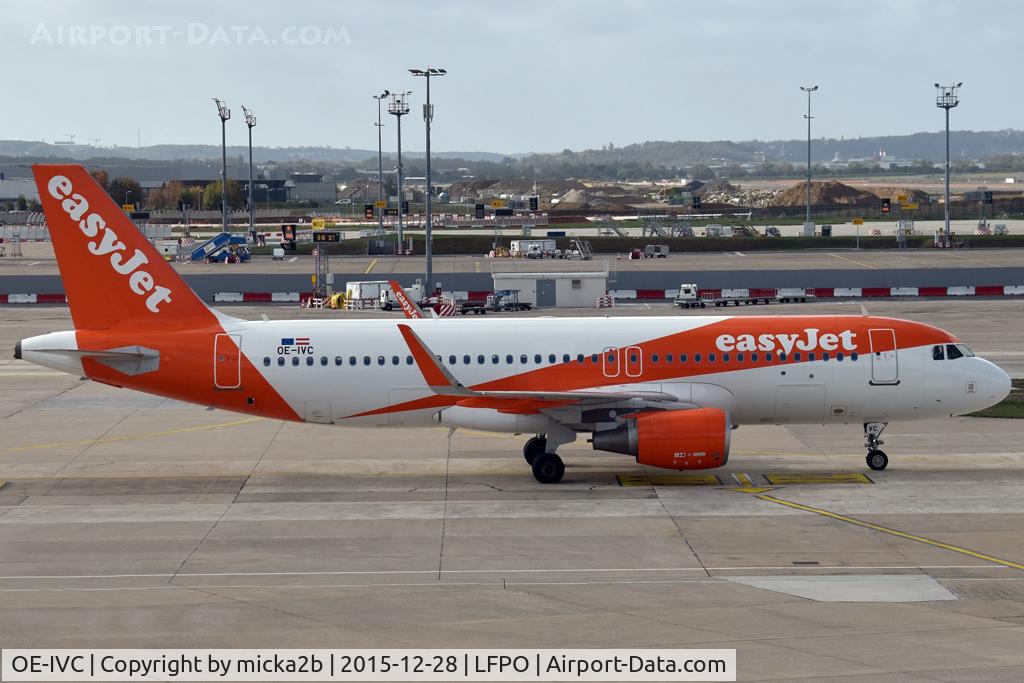 Aircraft OE-IVC, 2016 Airbus A320-214, c/n 7372, Taxiing, at LFPO, photo by micka2b