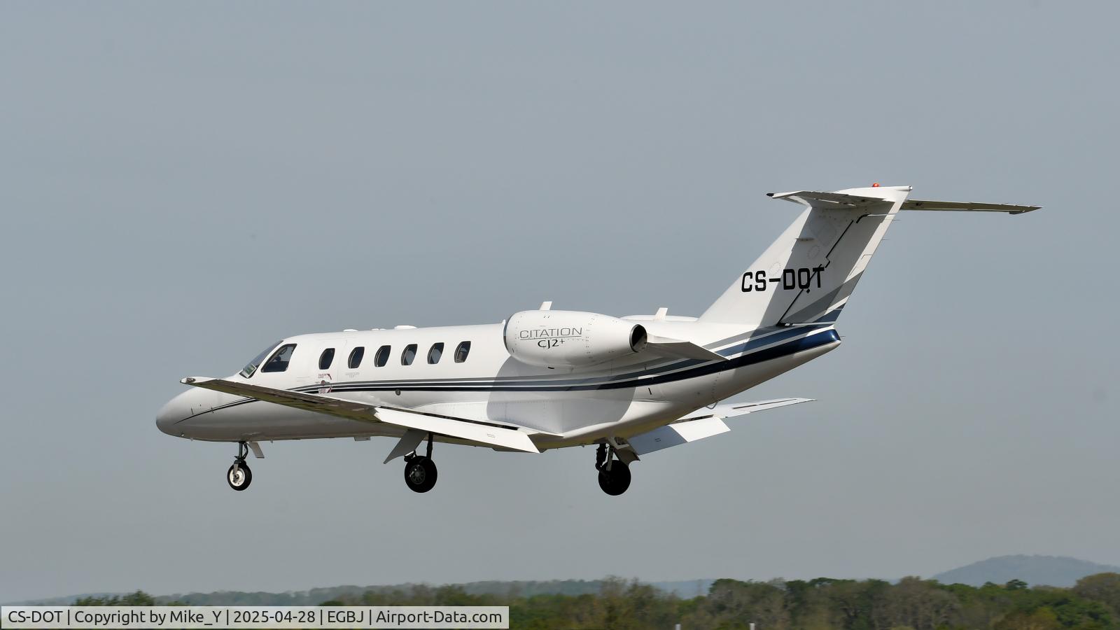 Aircraft CS-DOT, 2008 Cessna 525A CitationJet CJ2+, c/n 525A-0389, Cessna 525A Citationjet CJ2+ arriving at Gloucestershire Airport, at EGBJ, photo by Mike_Y