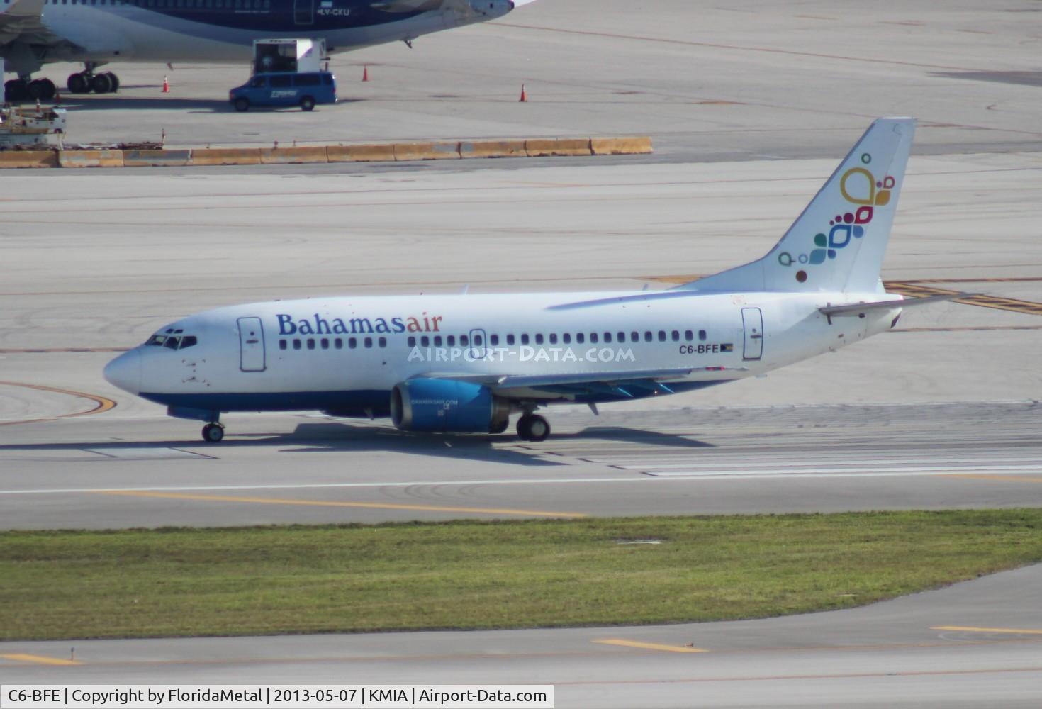 Aircraft C6-BFE, 1993 Boeing 737-5H6, c/n 26450, BHS 735 zx, at KMIA, photo by FloridaMetal