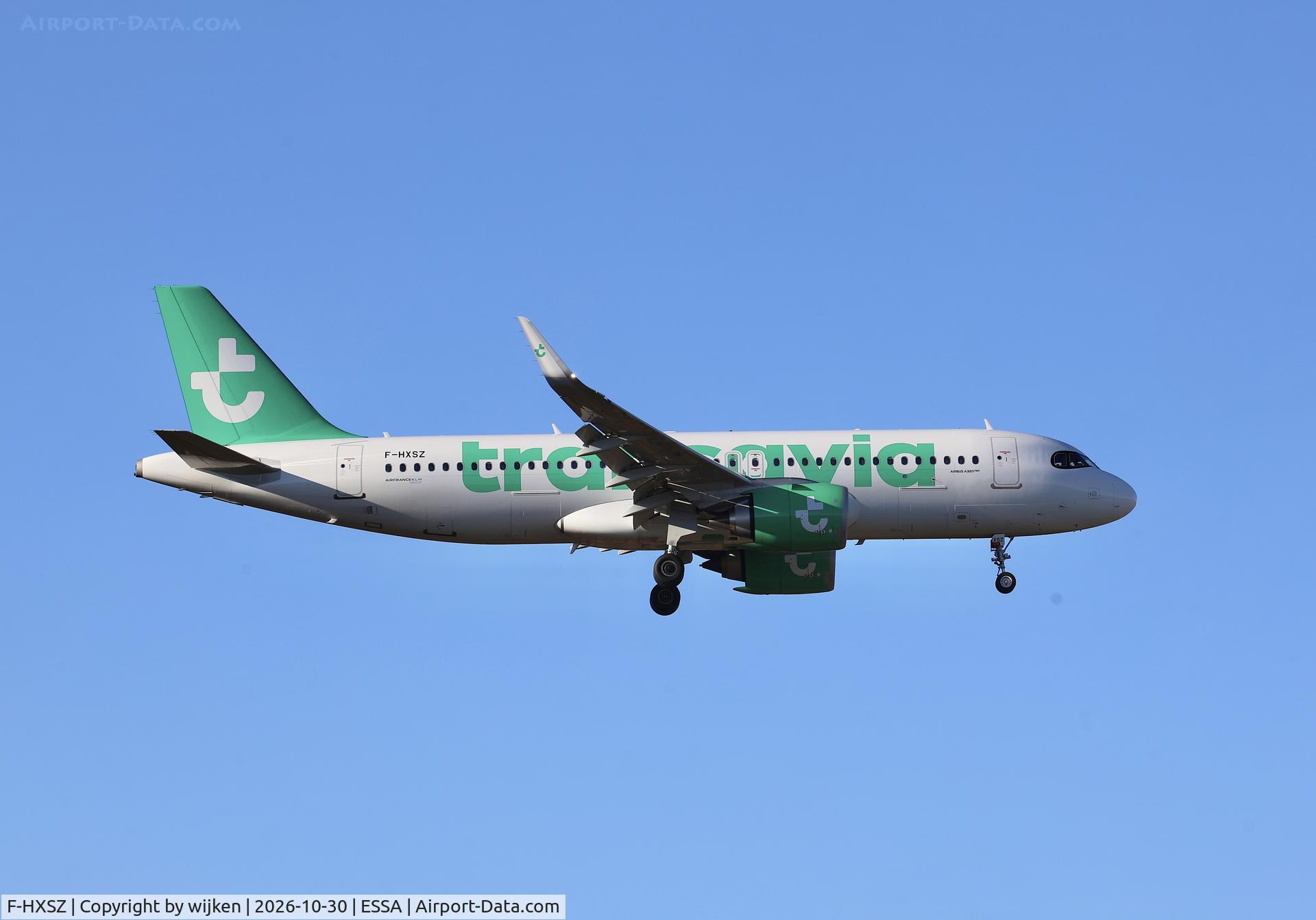 Aircraft F-HXSZ, Airbus A320-252N, c/n 13272, Rwy 01L, at ESSA, photo by wijken