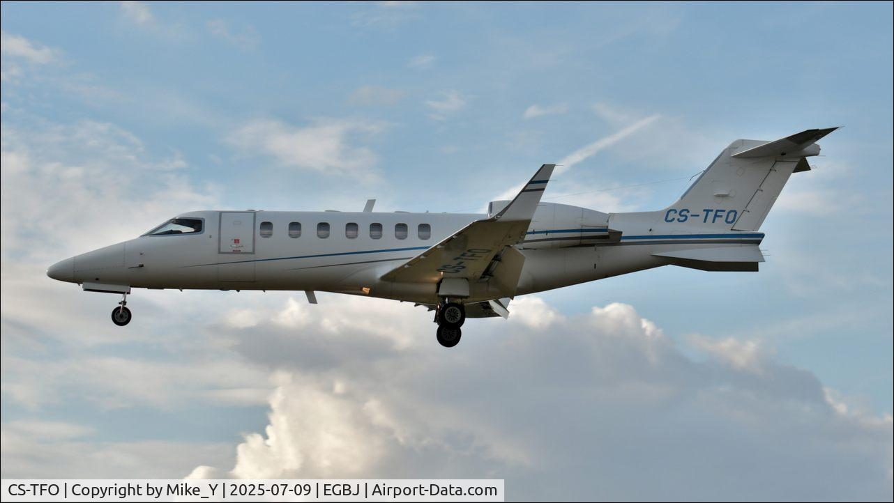 Aircraft CS-TFO, 2008 Learjet 40, c/n 45-2094, Learjet 40 arriving at Gloucestershire Airport, at EGBJ, photo by Mike_Y