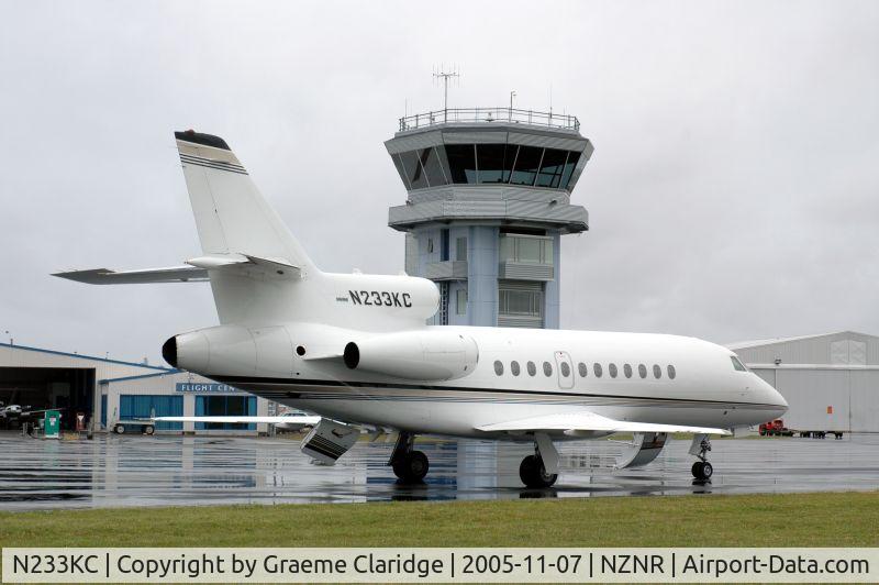 N233KC, 1998 Dassault Falcon 900 C/N 48, Dassault Falcon 900 at Napier NZ