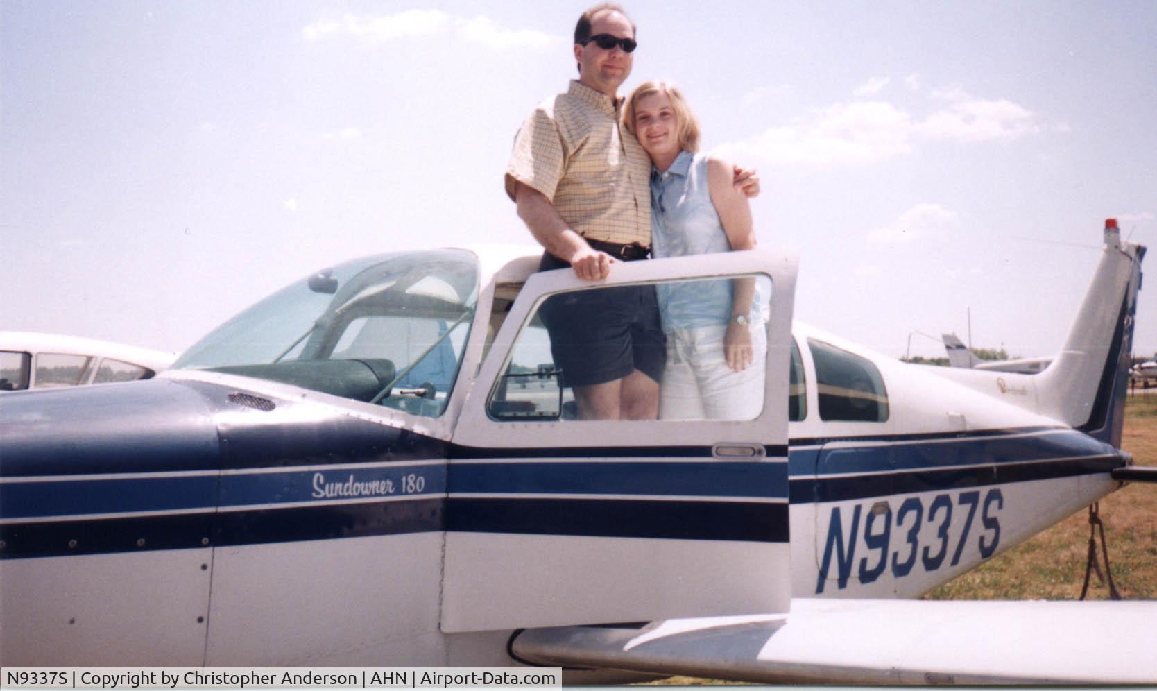 N9337S, 1975 Beech C23 Sundowner 180 C/N M-1655, N9337S with her happy owners in 2001
