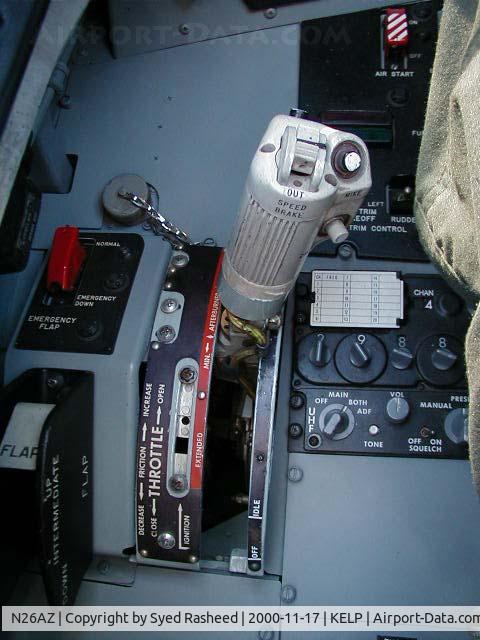 N26AZ, 1956 North American F-100F-10-NA Super Sabre C/N 56-3844 (243-120), Throttle
