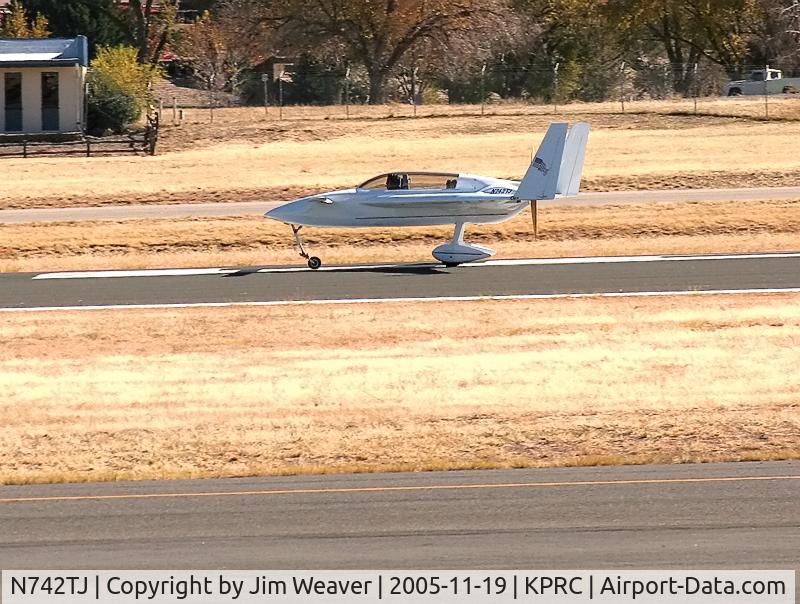 N742TJ, 1997 Rutan Long-EZ C/N 2268, shot in Prescott, AZ