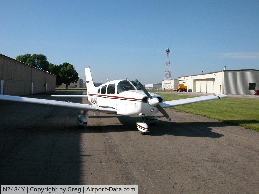 N2484Y, 1985 Piper PA-28-161 Cherokee Warrior II C/N 28-8516068, Out in front of the hanger