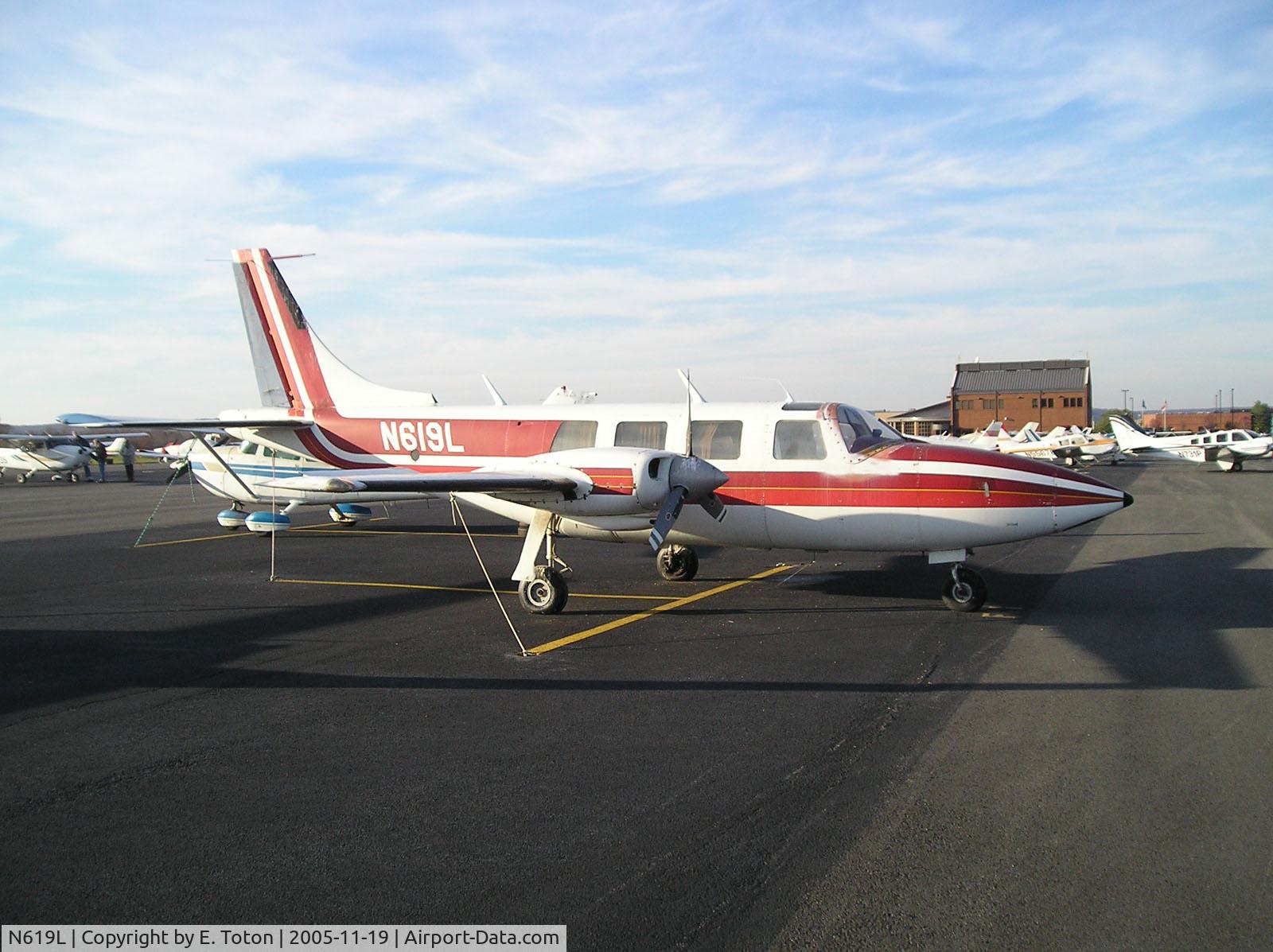 N619L, 1977 Smith Aerostar 601P C/N 61P-0474-189, Aerostar
