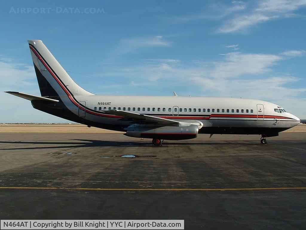 N464AT, 1976 Boeing 737-2L9 C/N 21278, Parked at exec ramp. Charter for San Jose Sharks in town for game against Flames