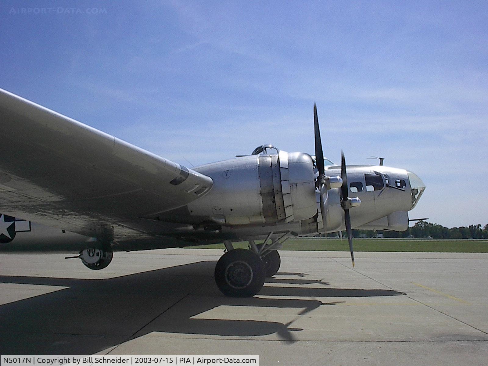 N5017N, 1944 Lockheed/Vega (Boeing) B-17G-105-VE Flying Fortress C/N 8649, B-17G at Peoria, IL