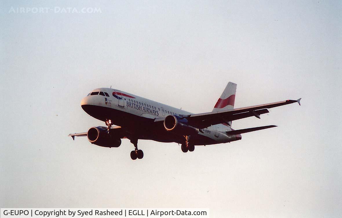G-EUPO, 2000 Airbus A319-131 C/N 1279, British Airways A320 on Finals RWY 27R