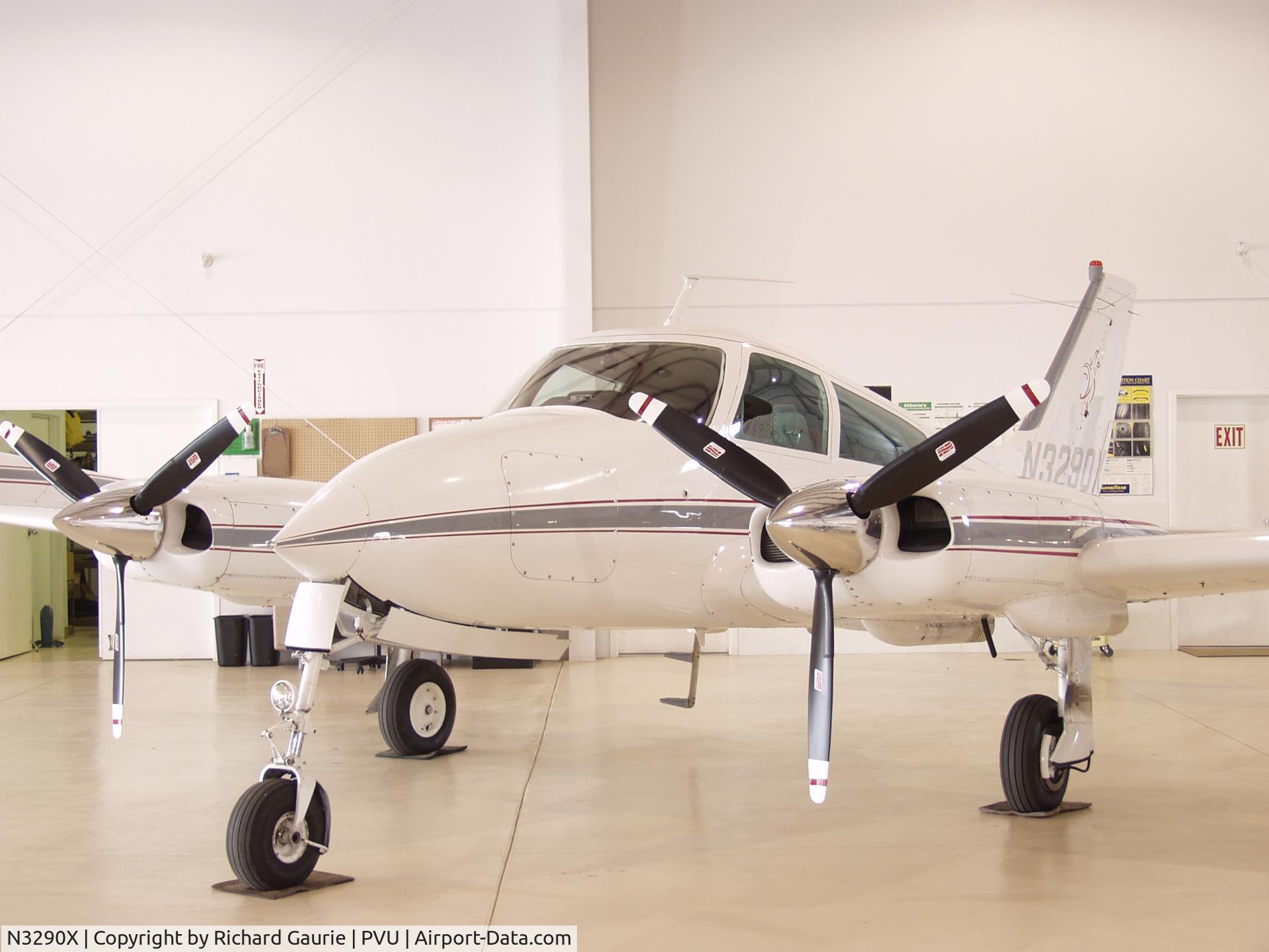 N3290X, 1967 Cessna 310L C/N 310L-0140, cessna 310l