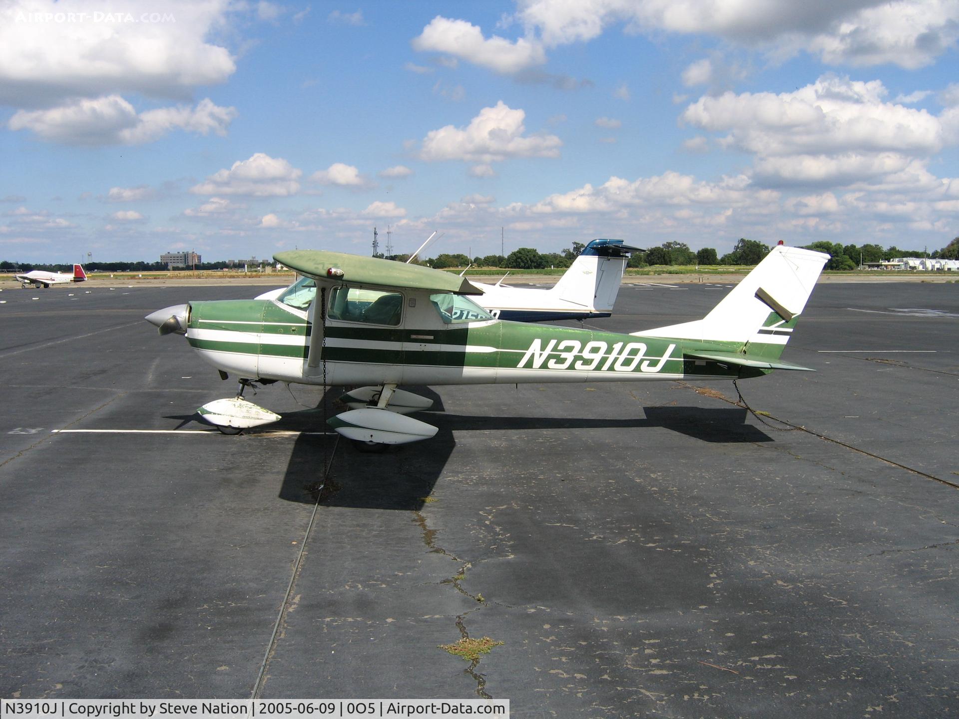 N3910J, 1966 Cessna 150G C/N 15065210, 1966 Cessna 150J at University Airport, Davis. CA