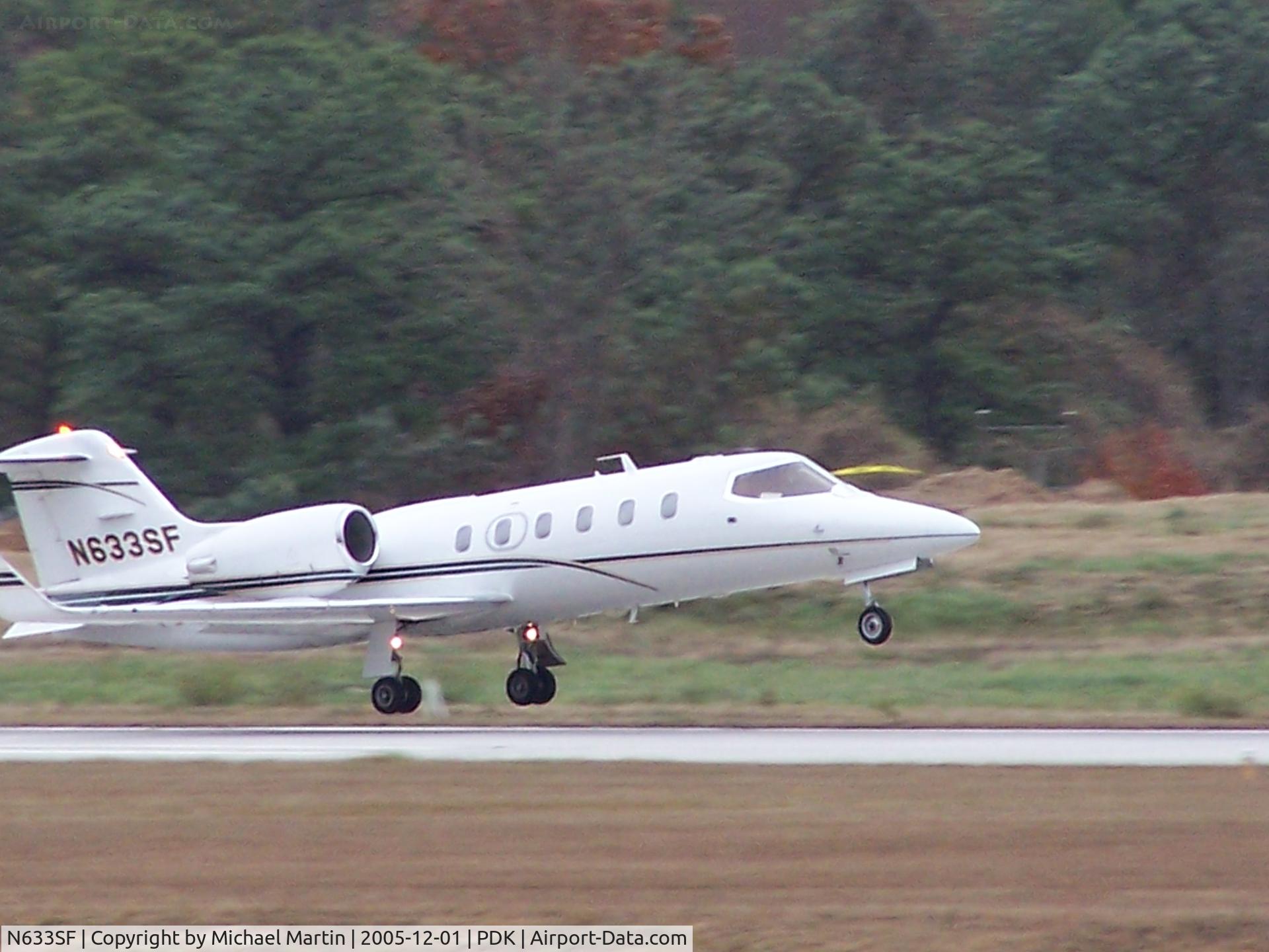 N633SF, 2002 Learjet Inc 31A C/N 241, Take-off Runway 20L